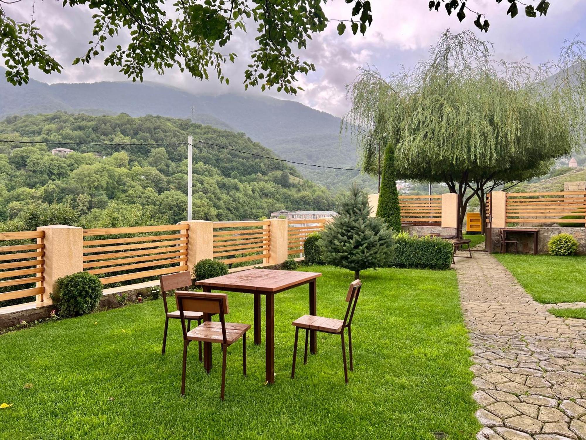 Dilivita Rest House Дилиян Екстериор снимка