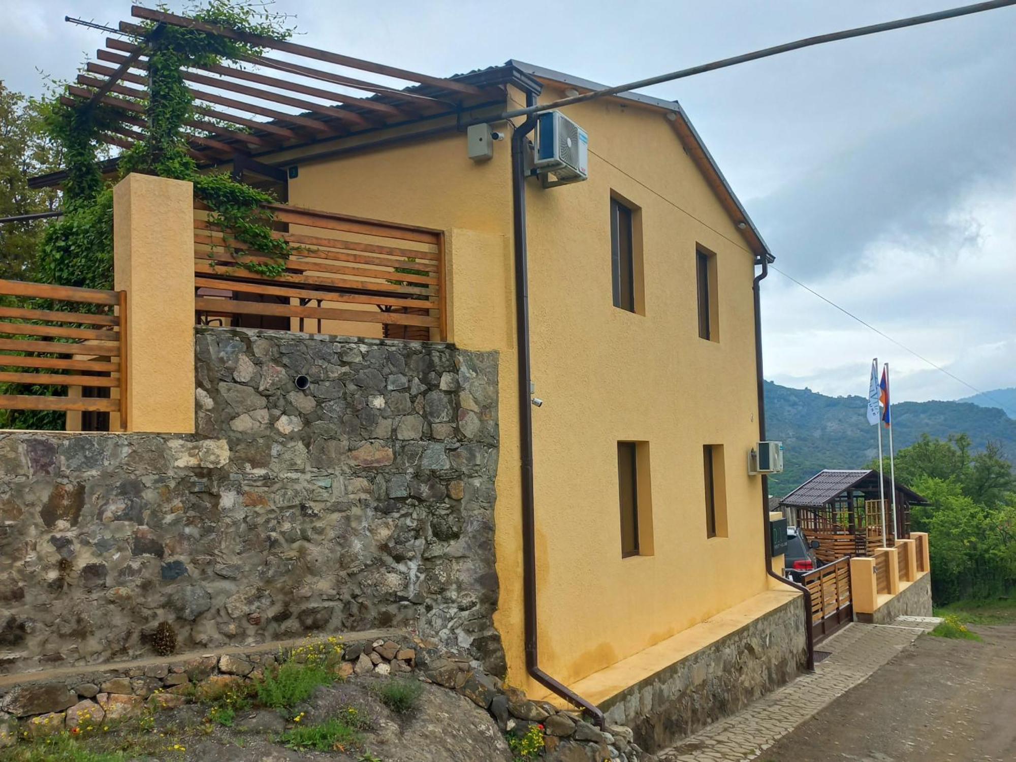 Dilivita Rest House Дилиян Екстериор снимка