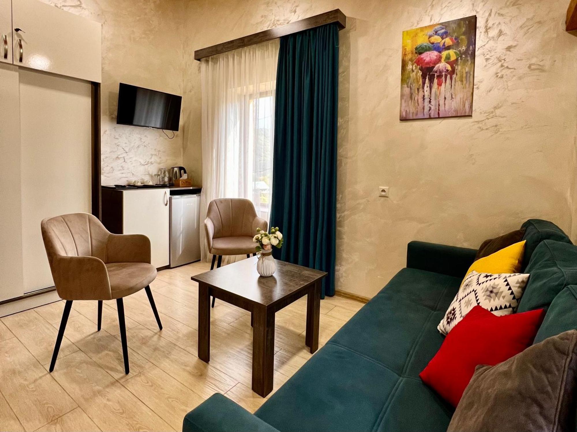 Dilivita Rest House Дилиян Екстериор снимка